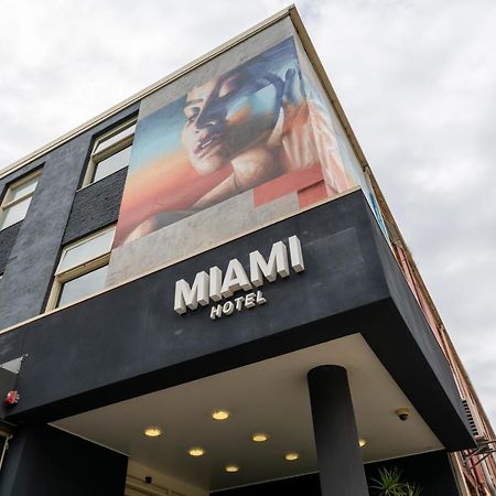 Miami Hotel Мелбърн Екстериор снимка