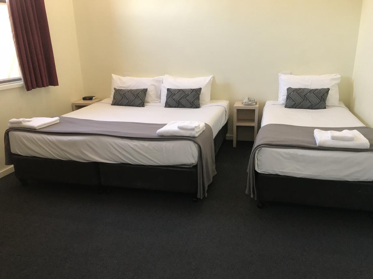 Miami Hotel Мелбърн Екстериор снимка
